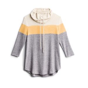 Pink Clover knit top